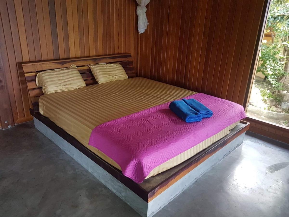 Chabalay Resort Koh Tao Exteriör bild